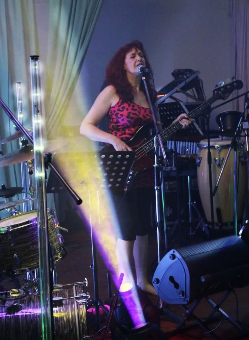 ee6690ba-597f-4d5e-b9a1-8a700f085e94